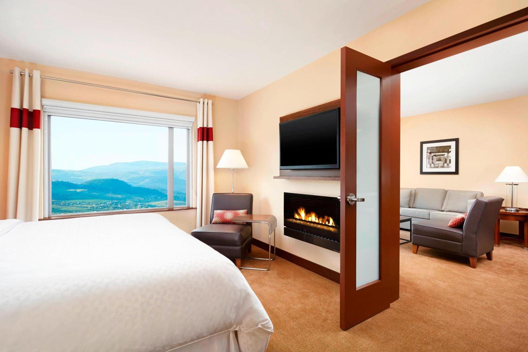 Four Points By Sheraton Kelowna Airport Exterior photo